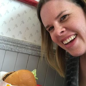 Meet your Posher, Adele